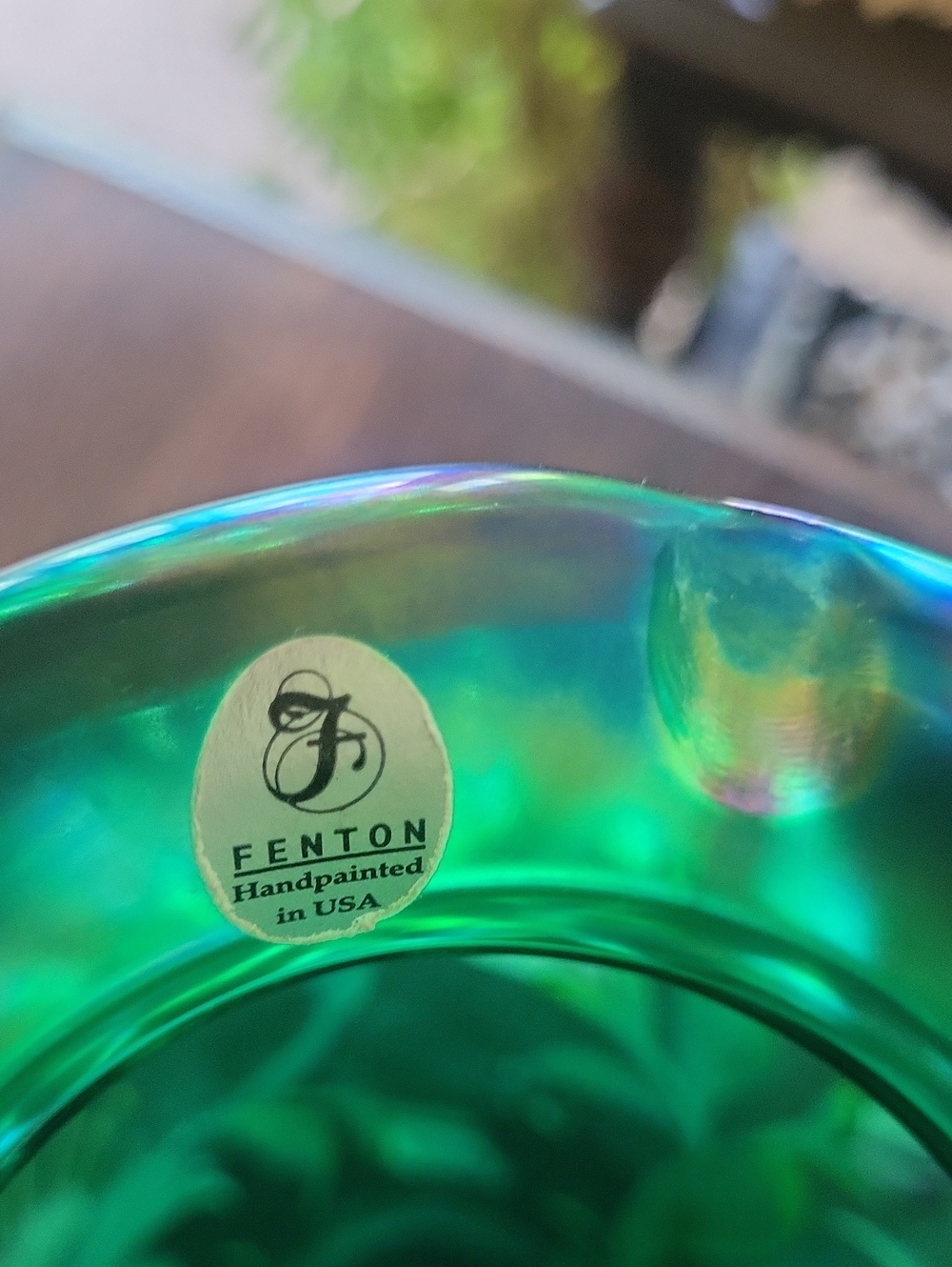 Fenton Green Iridescent Handpainted Vintage Glass Vase - Picture 7 of 9